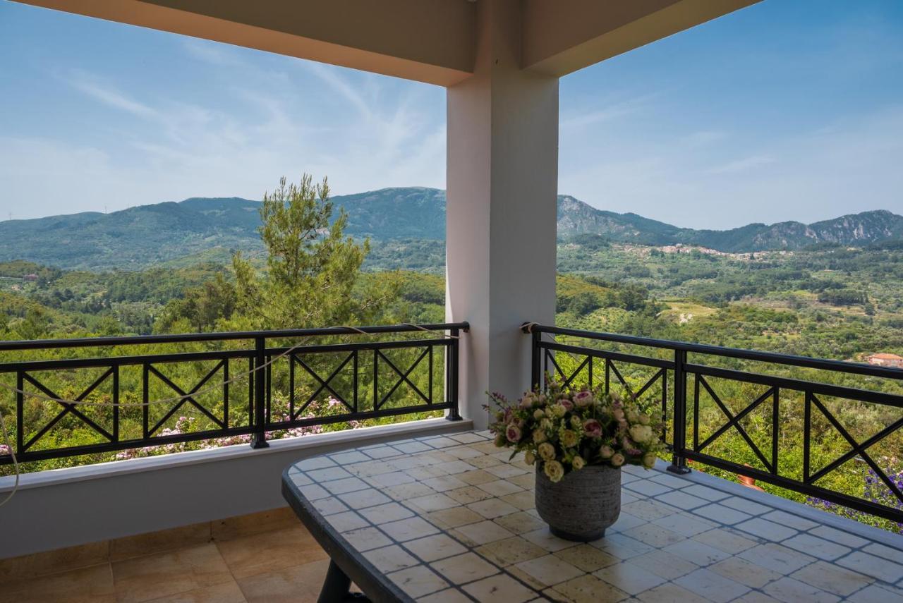 Holiday home Nitsa House